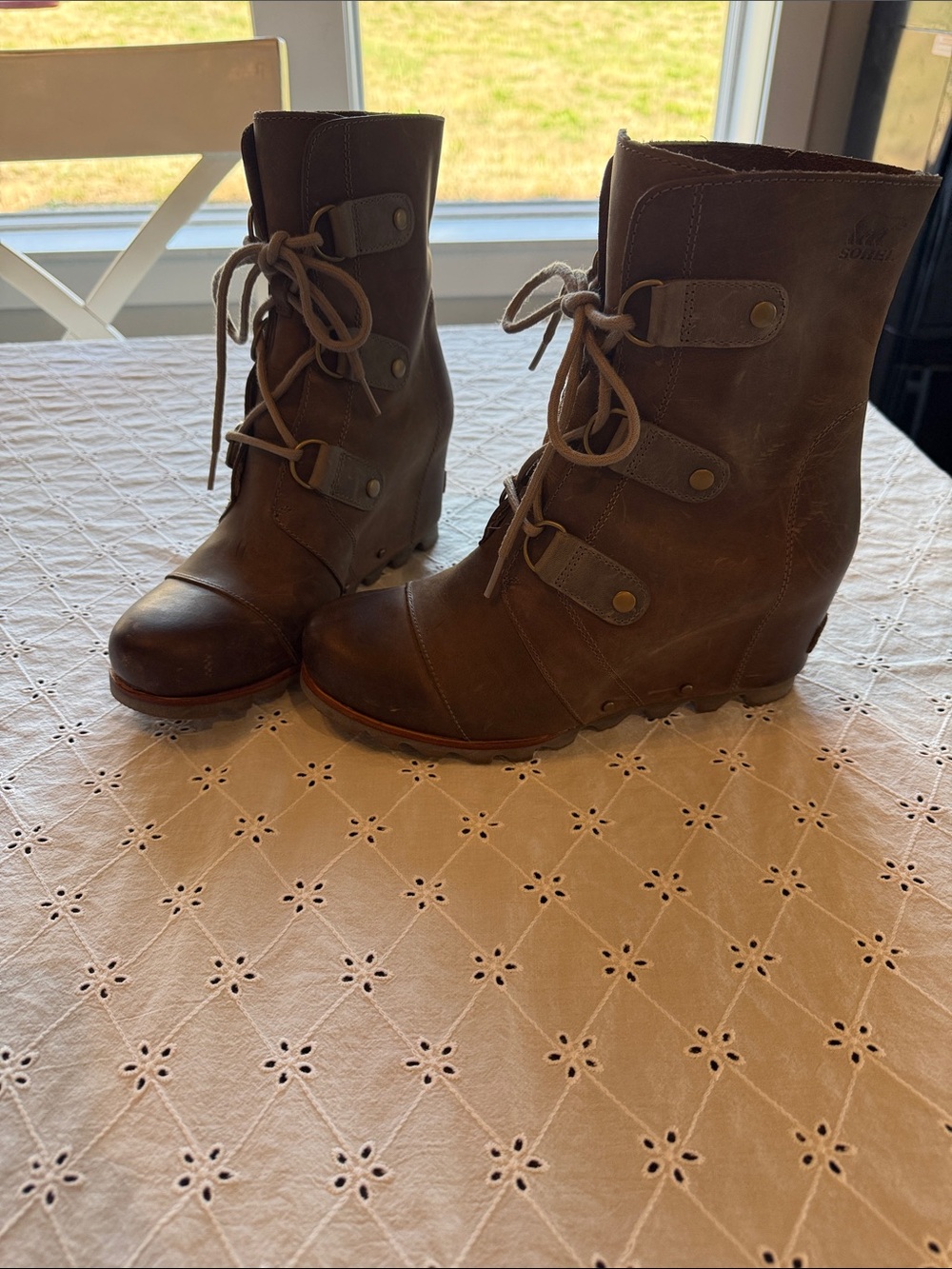 Sorel Brown Joan of arctic Lace-Up Wedge